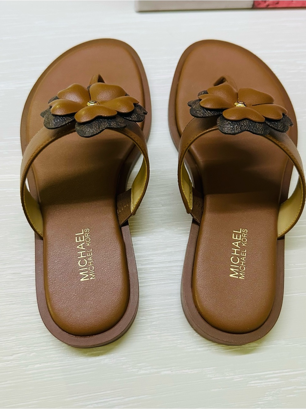Michael Kors Callie Embellished Signature Logo Trim Thong Sandal - Picture 3 of 8